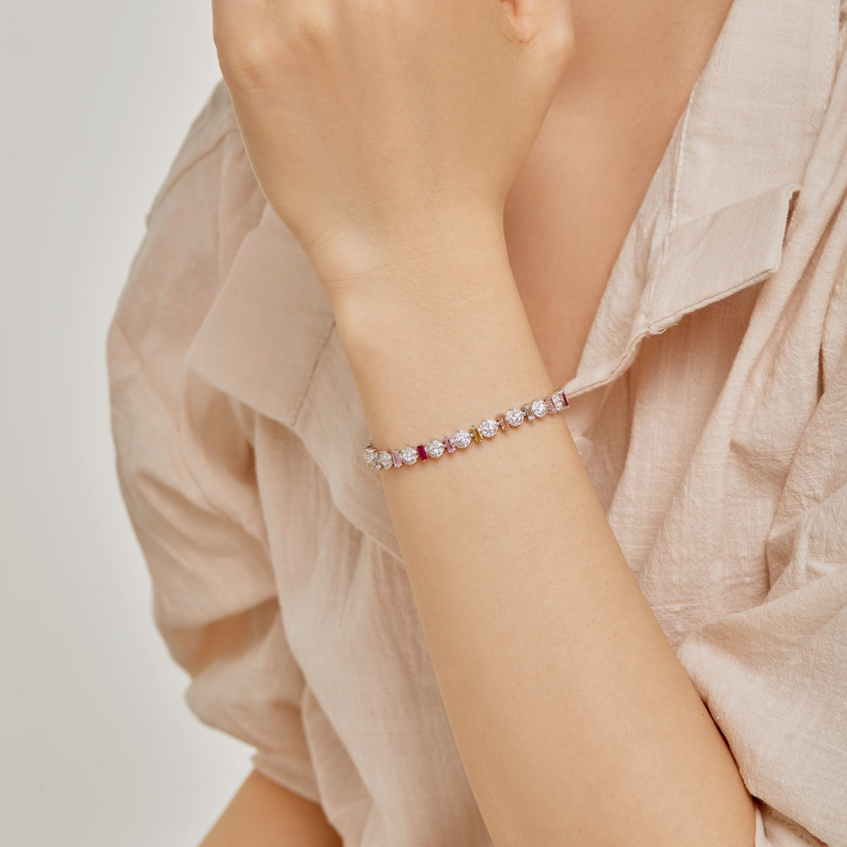 [Lumi Jewelry]Radiant Colorful Round Shape Daily Bracelet