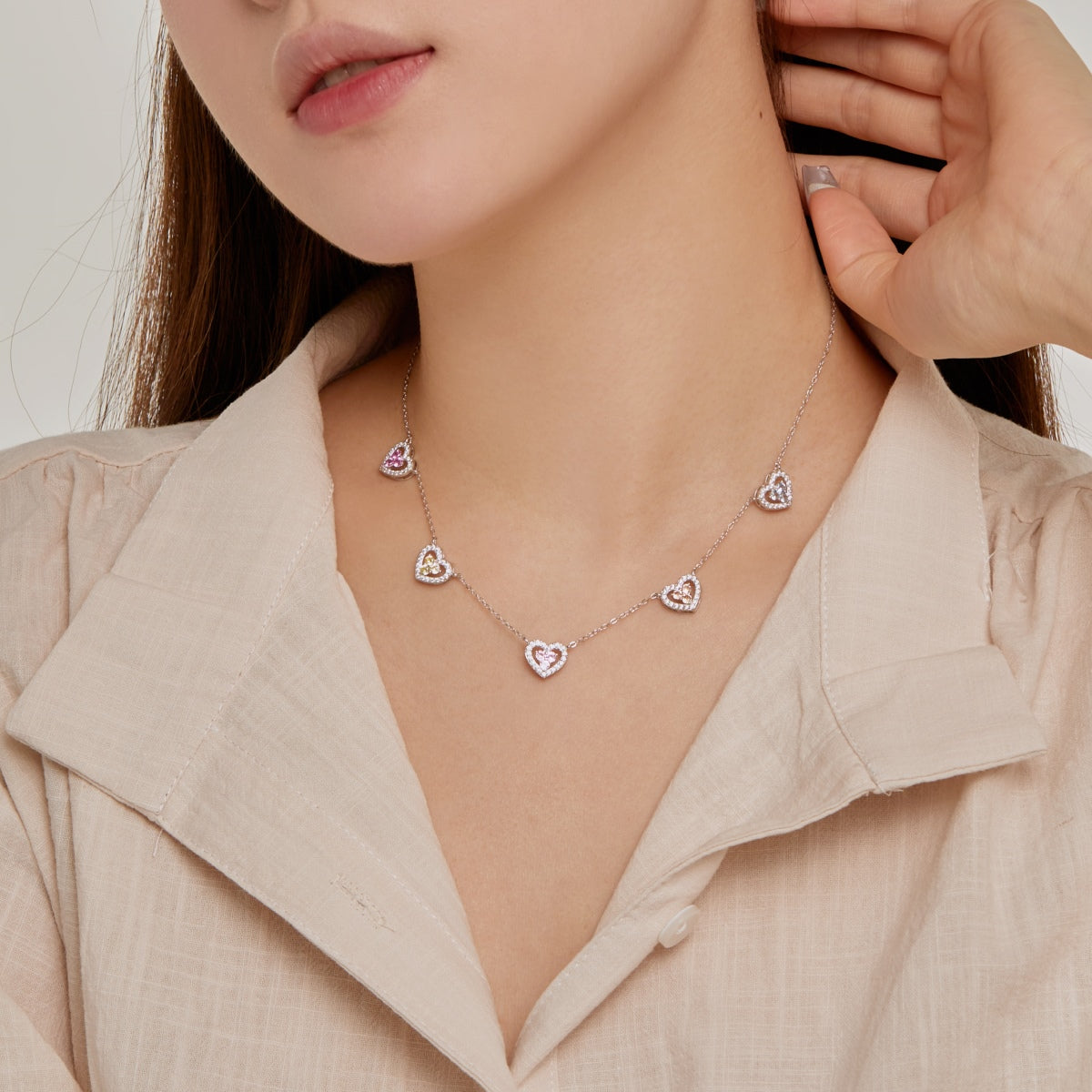[Lumi Jewelry]Sparkling Five Heart Necklace