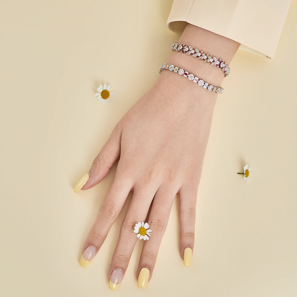 [Lumi Jewelry]Dazzling Radiant Multi Cut Daily Bracelet