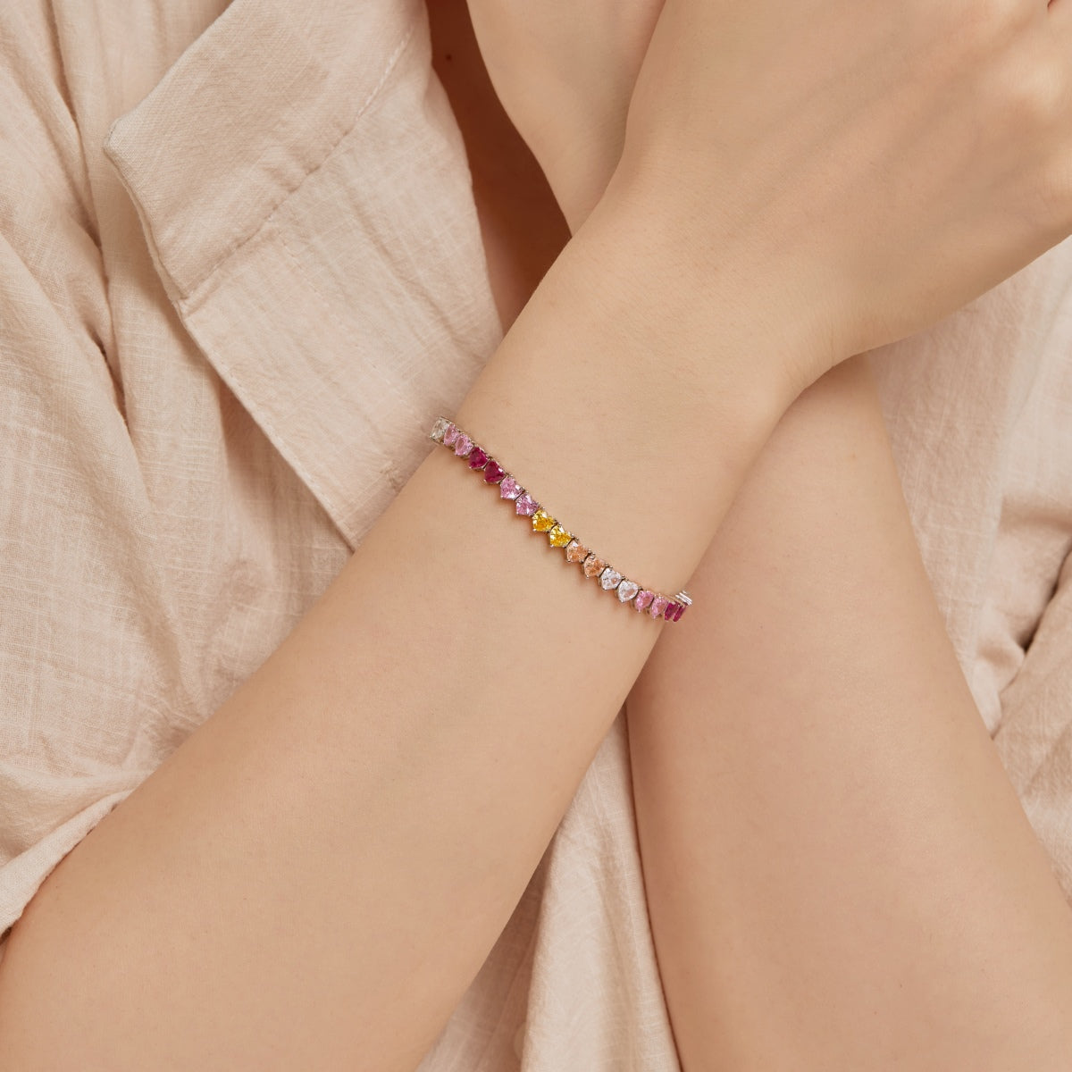 [Lumi Jewelry]Luxurious Colorful Romantic Heart Shape Lover Bracelet