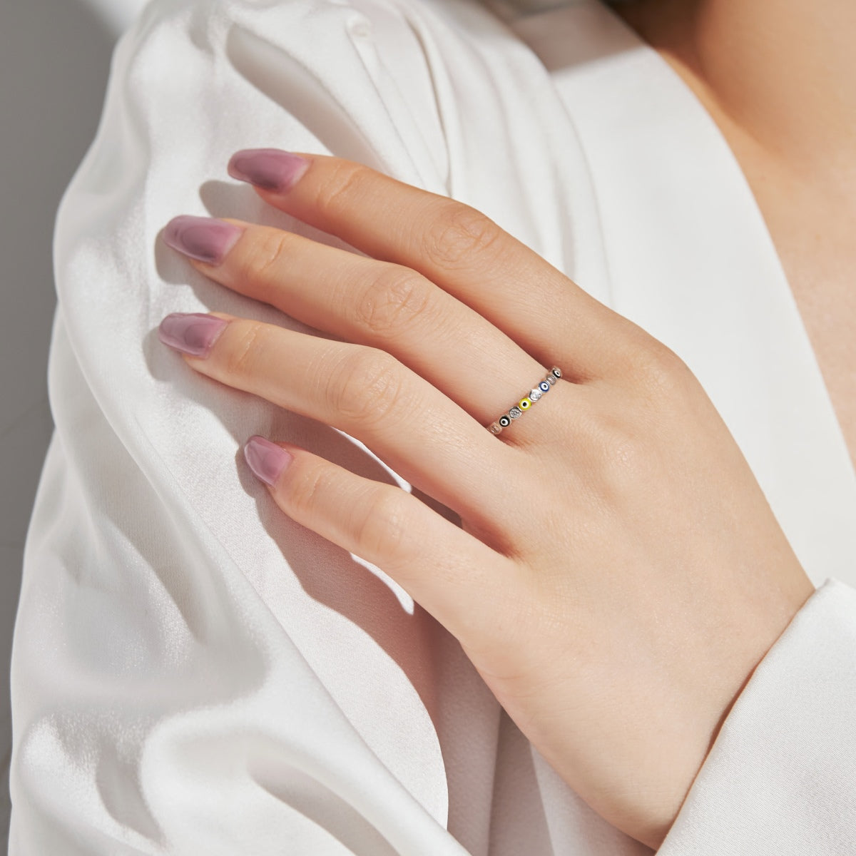 [Lumi Jewelry]Sparkling Vibrant Round Shape Daily Ring