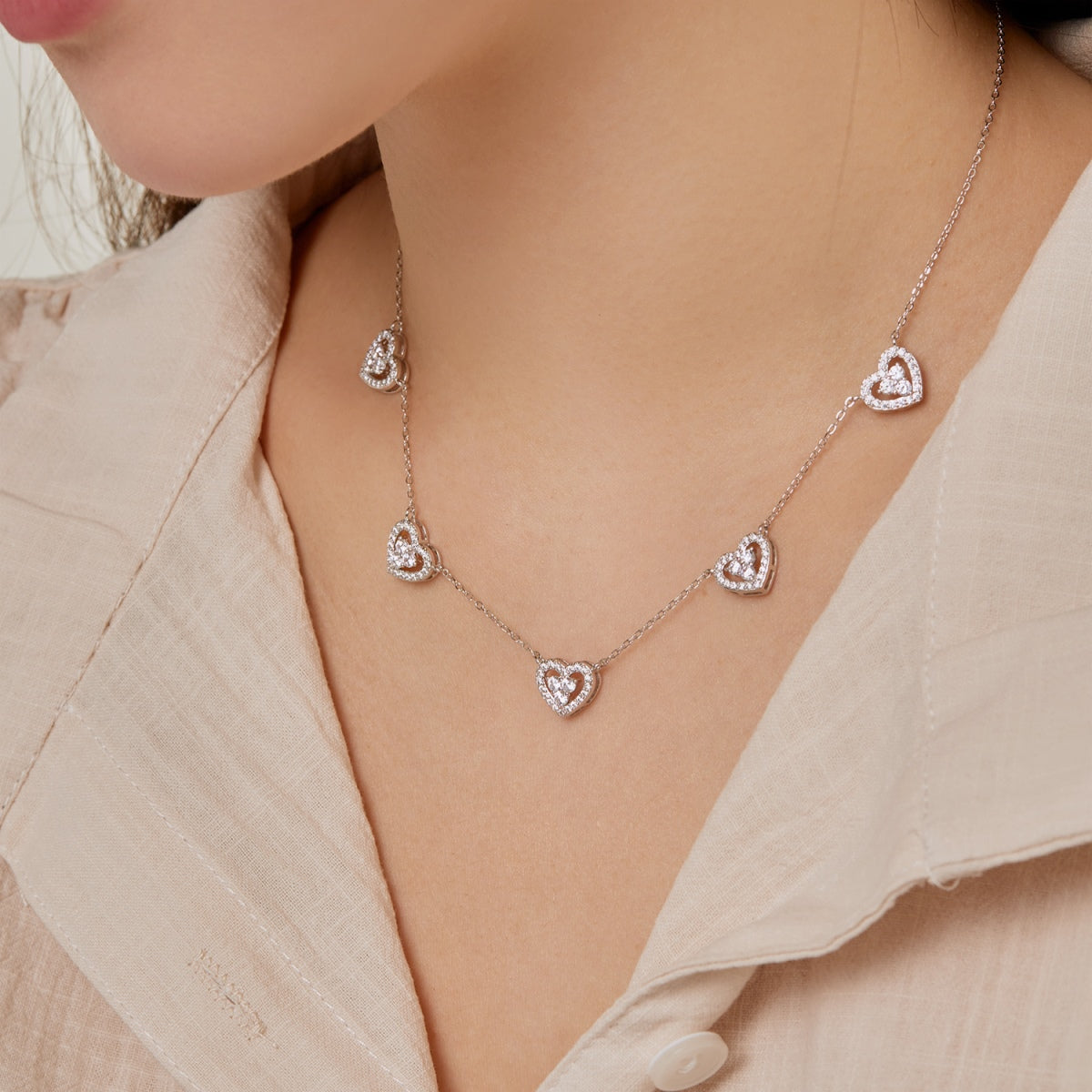 [Lumi Jewelry]Sparkling Five Heart Necklace