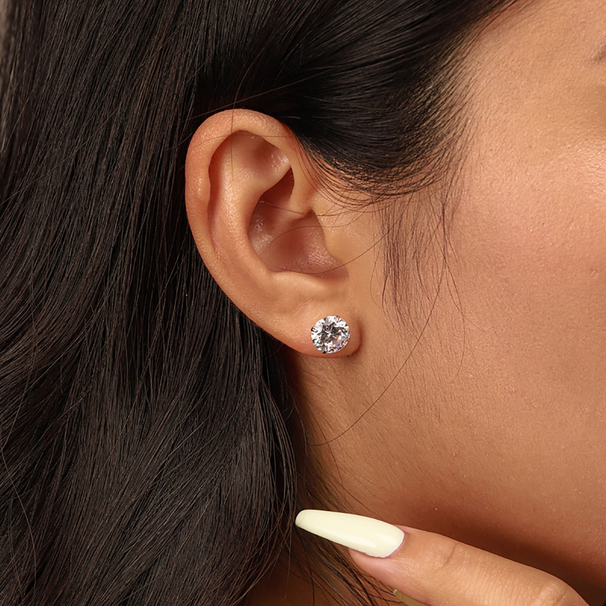[Lumi Jewelry]Stylish Shiny Round Center Stone Stud Earrings