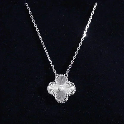 [Lumi Jewelry]CLOVER  15MM DIAMOND LASER NECKLACE SILVER