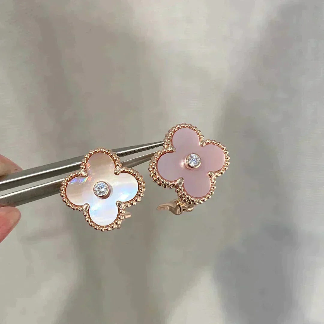 [Lumi Jewelry]CLOVER MEDIUM 1 MOTIFS  PINK MOP DIAMOND EARRINGS