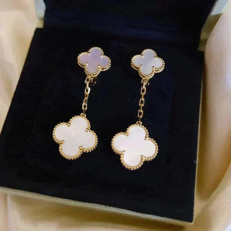 [Lumi Jewelry]CLOVER 2 MOTIF WHITE MOP EARRINGS