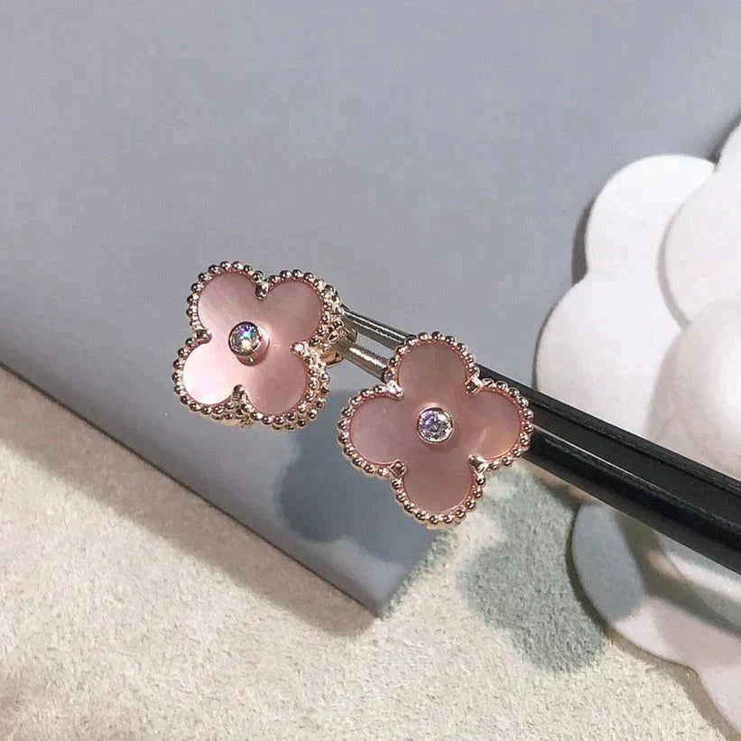 [Lumi Jewelry]CLOVER MEDIUM 1 MOTIFS  PINK MOP DIAMOND EARRINGS