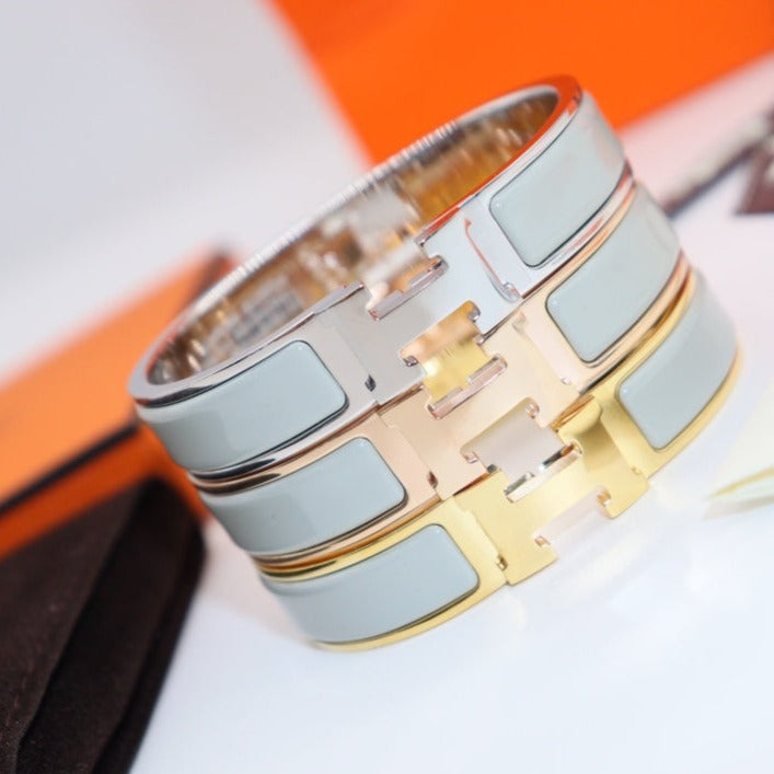 [Lumi Jewelry]H LIGHT BLUE BRACELET