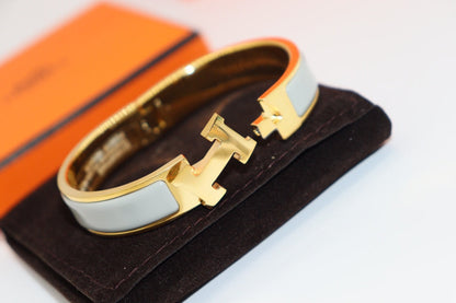 [Lumi Jewelry]H LIGHT BLUE BRACELET
