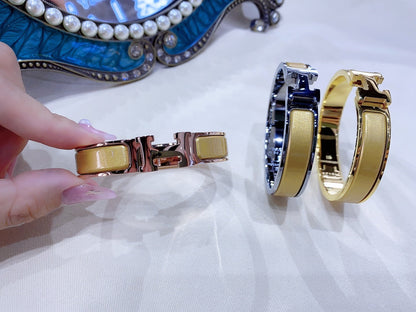[Lumi Jewelry]H CHAMPAGNE BRACELET