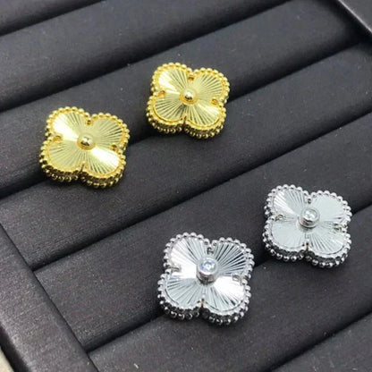[Lumi Jewelry]CLOVER MINI 9.5MM LASER EARRINGS