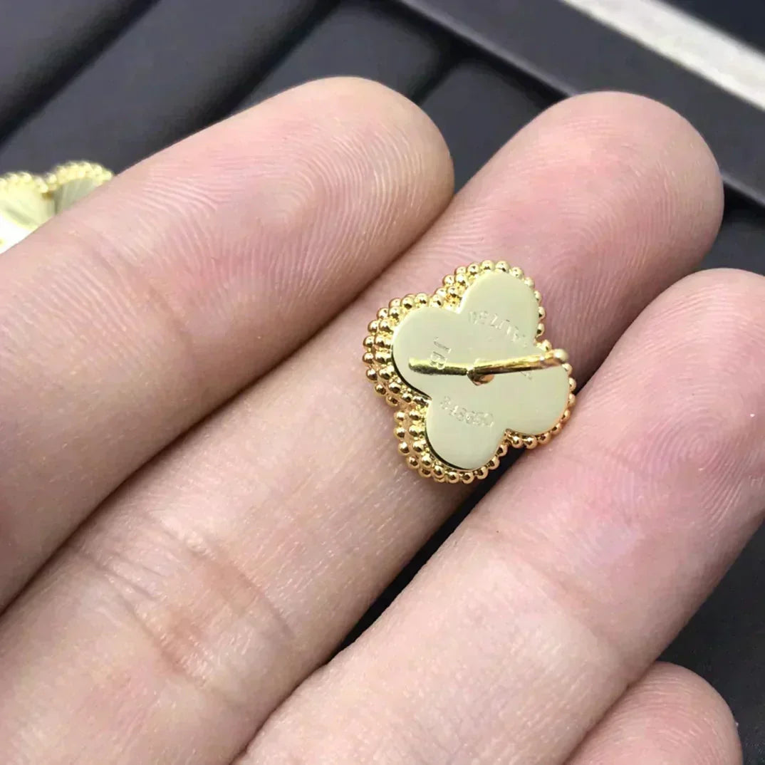 [Lumi Jewelry]CLOVER MINI 9.5MM LASER EARRINGS