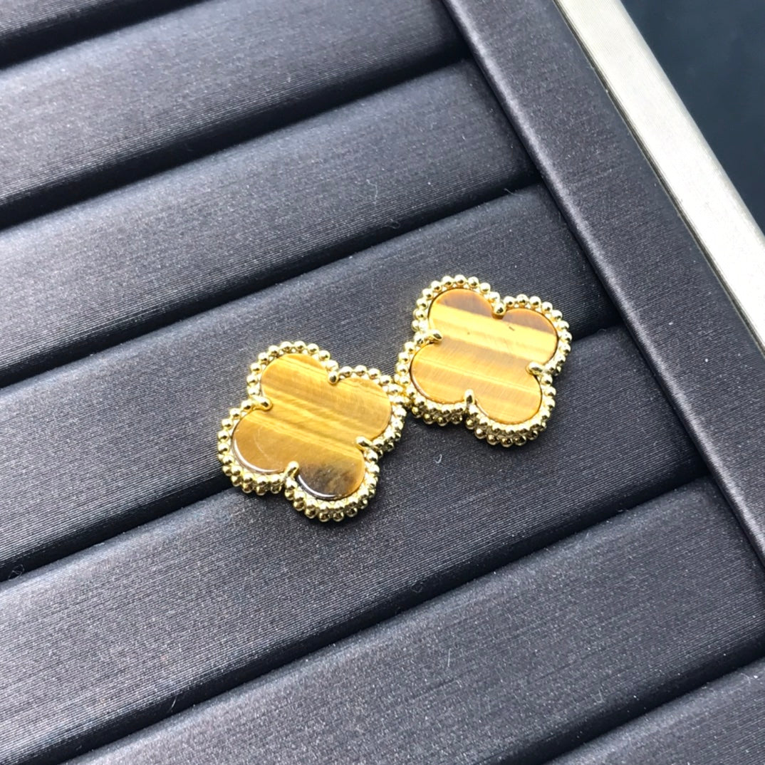 [Lumi Jewelry]CLOVER MEDIUM 1 MOTIFS TIGER EYE EARRINGS