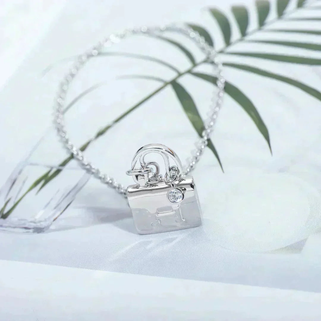 [Lumi Jewelry]AMULETTE PEDANT SILVER NECKLACE