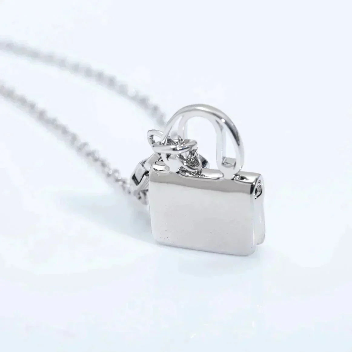 [Lumi Jewelry]AMULETTE PEDANT SILVER NECKLACE