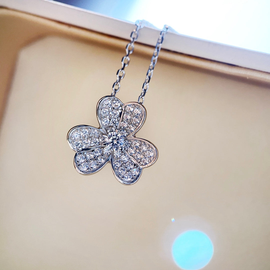 [Lumi Jewelry]CLOVER DIAMOND NECKLACE SILVER
