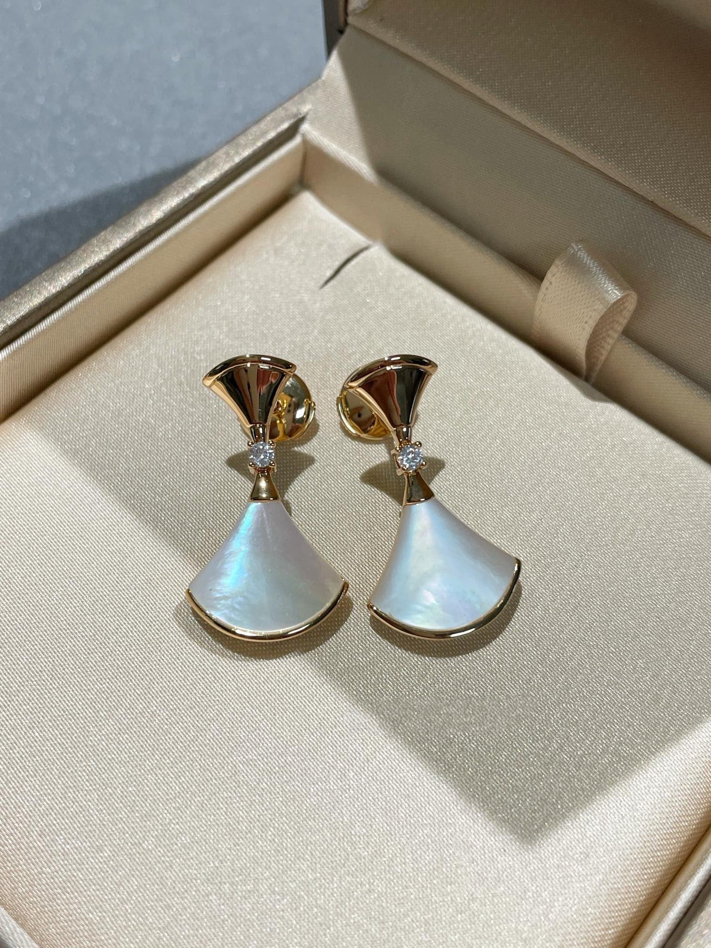 [Lumi Jewelry]DREAM MOP 1 DIAMOND EARRINGS