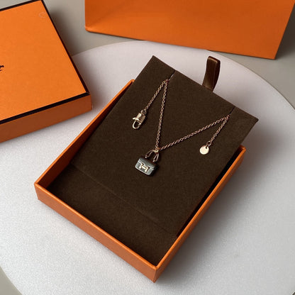 [Lumi Jewelry]CONSTANCE BLACK PEDANT PINK GOLD NECKLACE