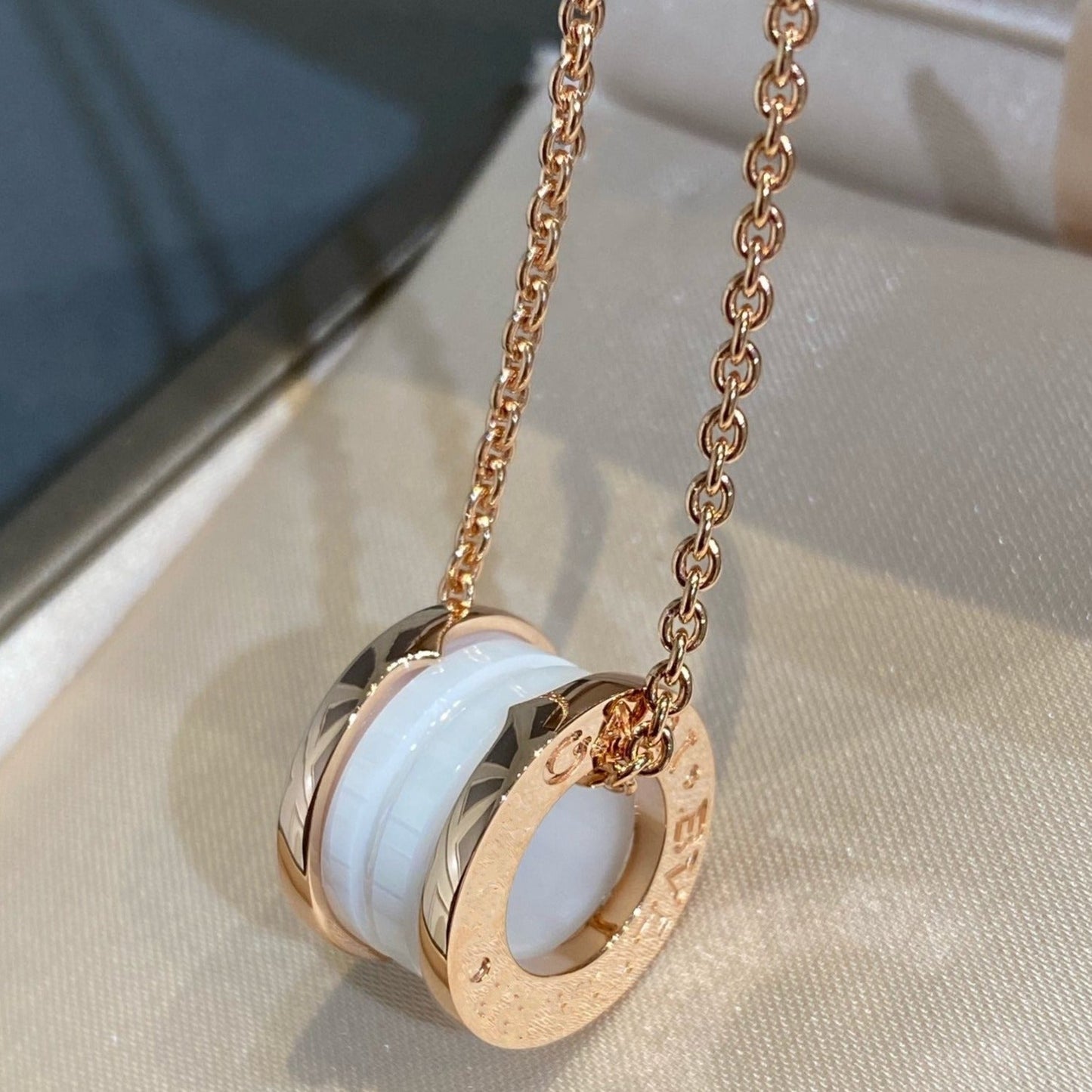 [Lumi Jewelry]ZERO 1 WHITE CERAMIC PINK GOLD NECKLACE