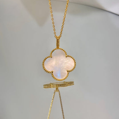 [Lumi Jewelry]CLOVER 25MM MOP LARGE PENDANT NECKLACE
