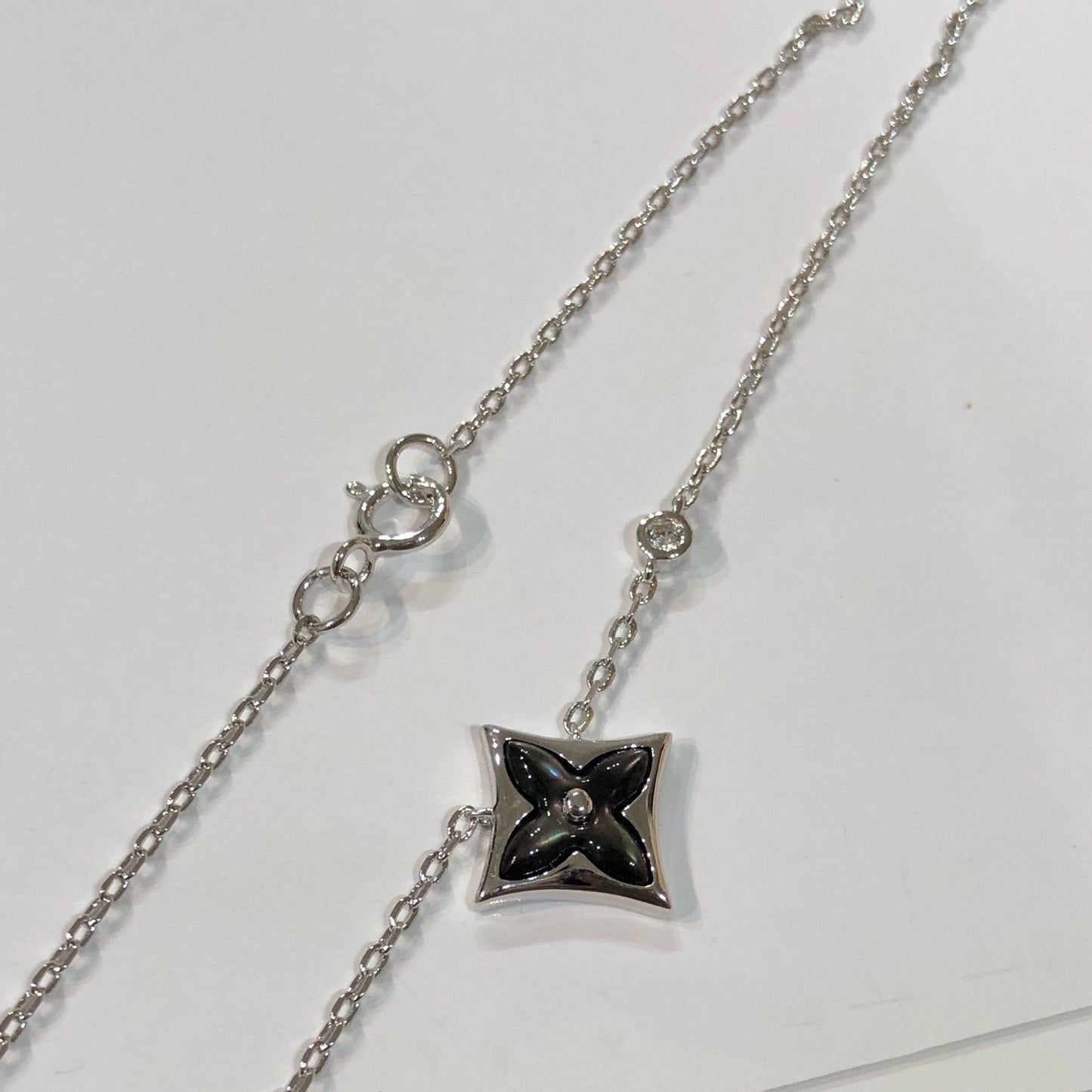 [Lumi Jewelry]STAR BLACK MOP NECKLACE
