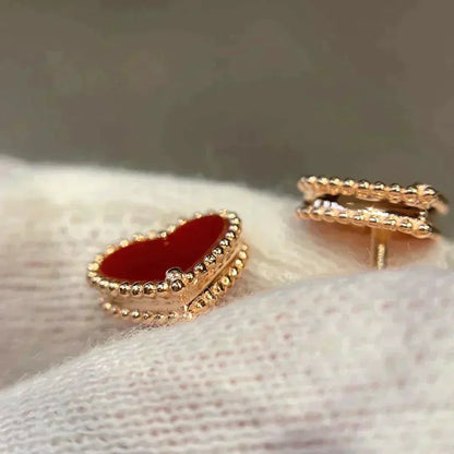 [Lumi Jewelry]HEART CARNELIAN STUD EARRINGS
