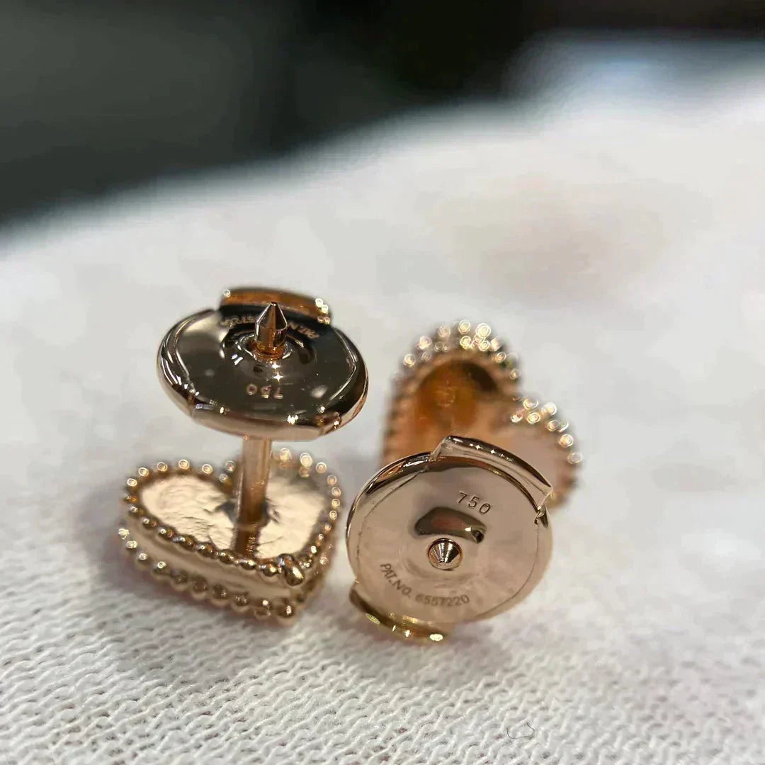 [Lumi Jewelry]HEART CARNELIAN STUD EARRINGS