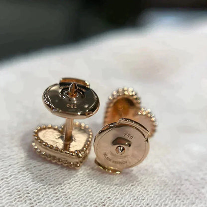 [Lumi Jewelry]HEART CARNELIAN STUD EARRINGS