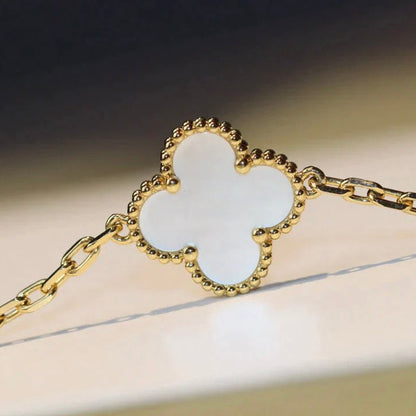 [Lumi Jewelry]CLOVER 20 MOTIFS WHITE MOP NECKLACE