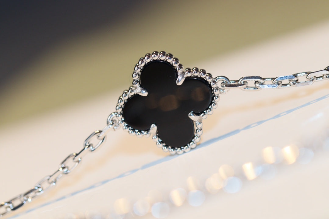 [Lumi Jewelry]CLOVER 20 MOTIFS ONYX DIAMOND SILVER