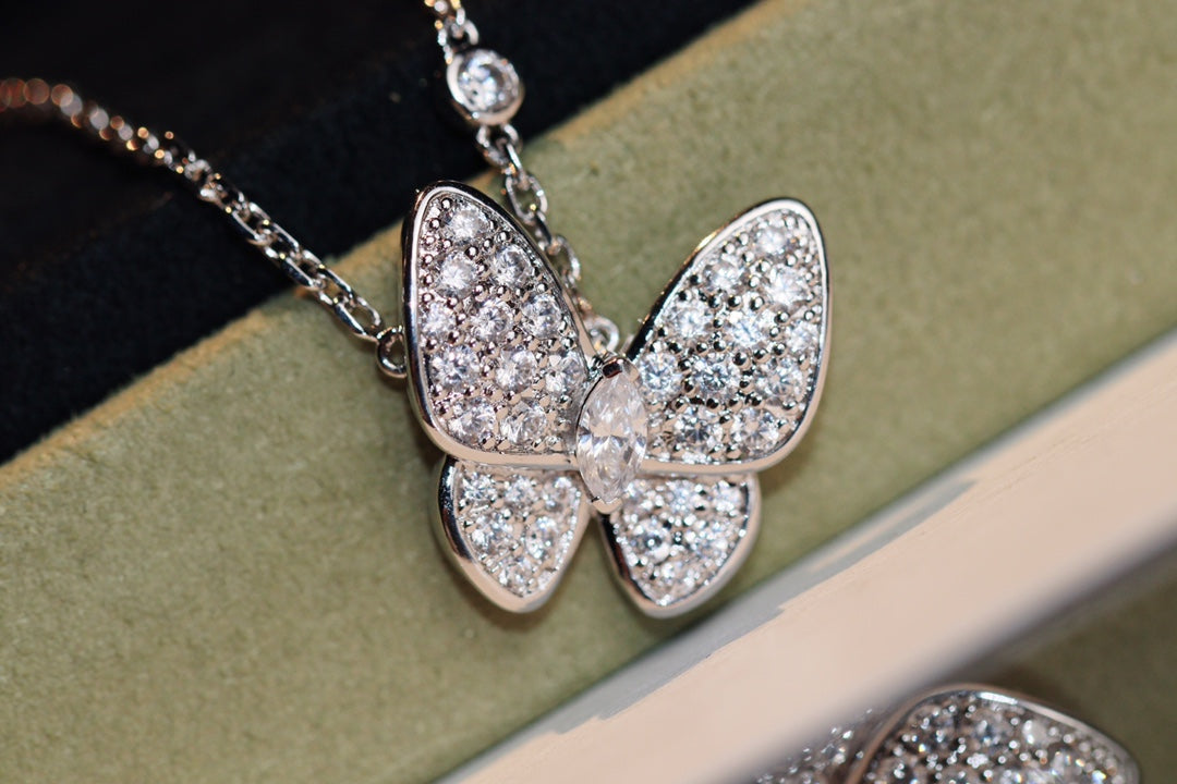 [Lumi Jewelry]BUTTERFLY DIAMOND NECKLACE