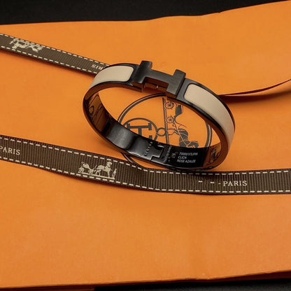 [Lumi Jewelry]H BRACELET 12MM BLACK BEIGE CERAMIC