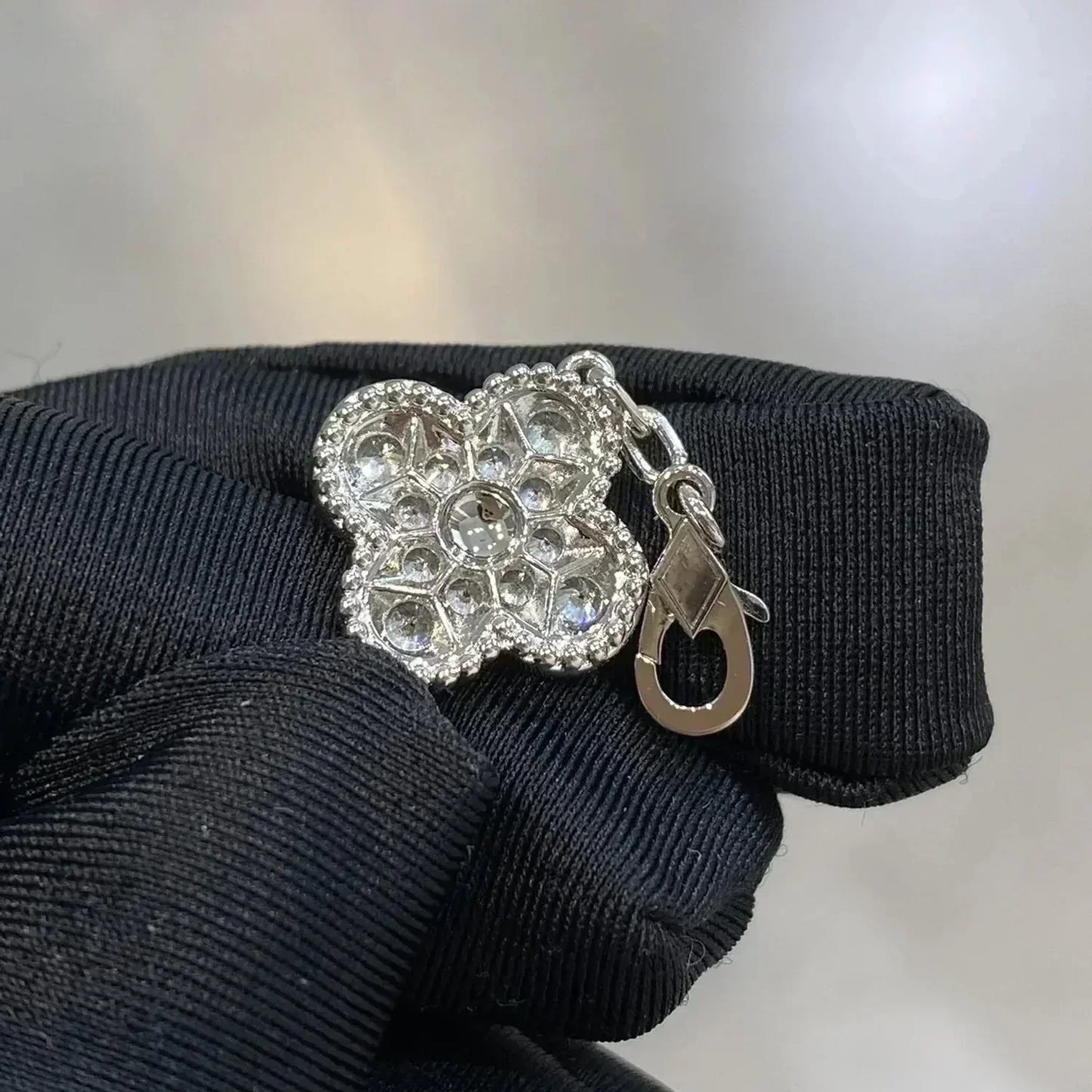 [Lumi Jewelry]CLOVER 5 MOTIFS  DIAMOND BRACELET SILVER
