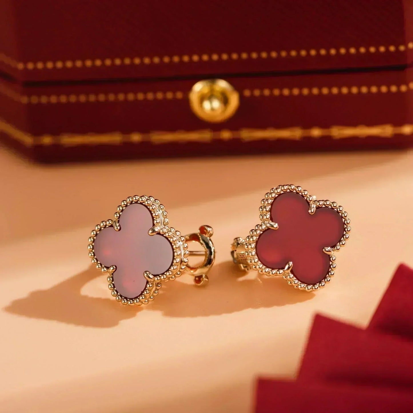 [Lumi Jewelry]CLOVER MEDIUM 1 MOTIFS CARNELIAN  EARRINGS