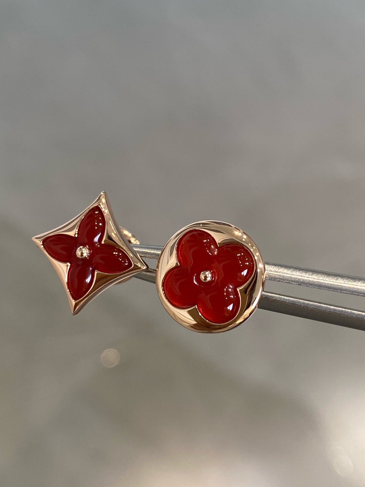 [Lumi Jewelry]STAR AND SUN PINK GOLD CARNELIAN STUD EARRINGS