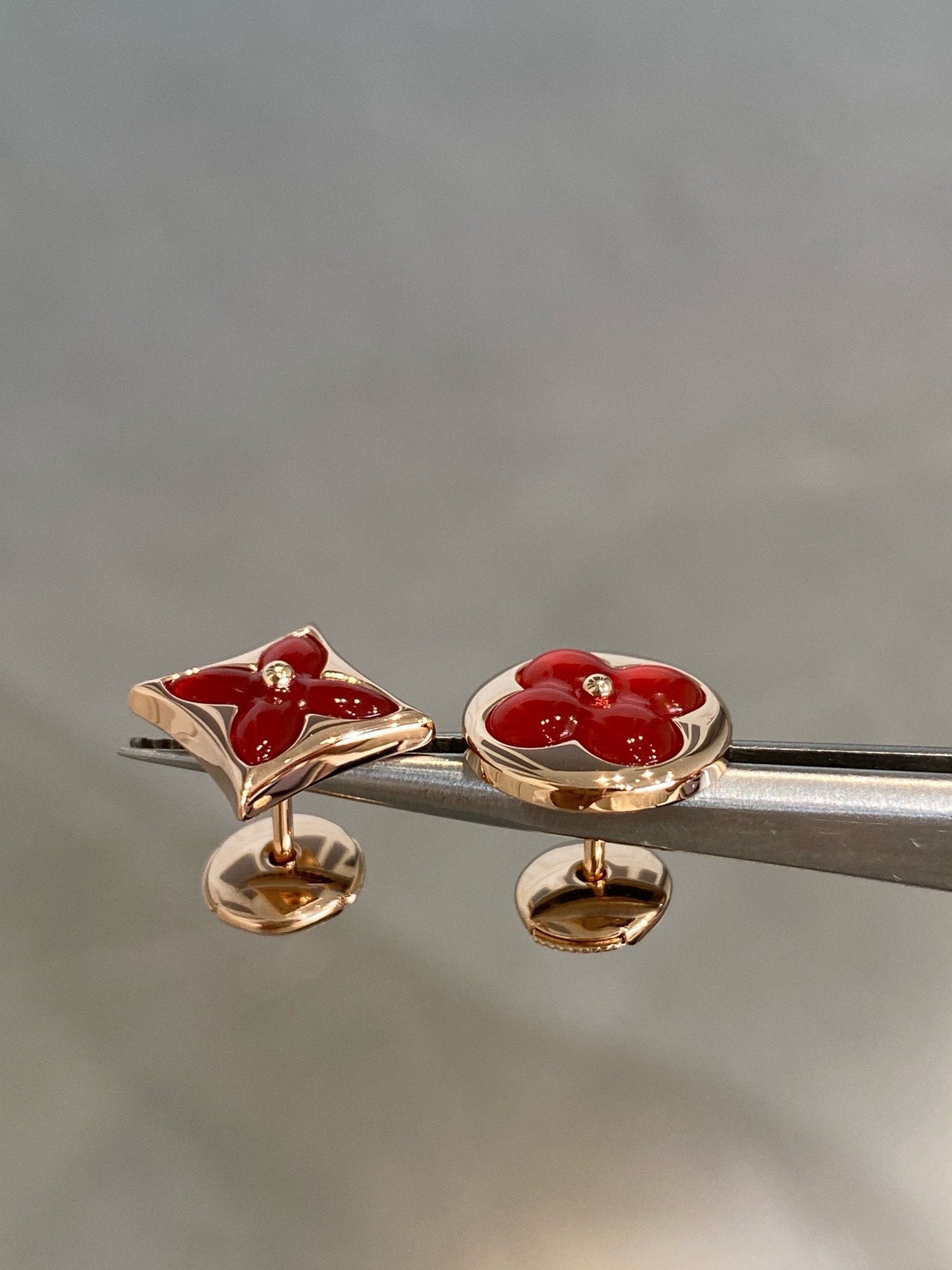 [Lumi Jewelry]STAR AND SUN PINK GOLD CARNELIAN STUD EARRINGS