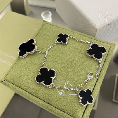 [Lumi Jewelry]CLOVER 5 MOTIFS SIVLER ONYX BRACELET