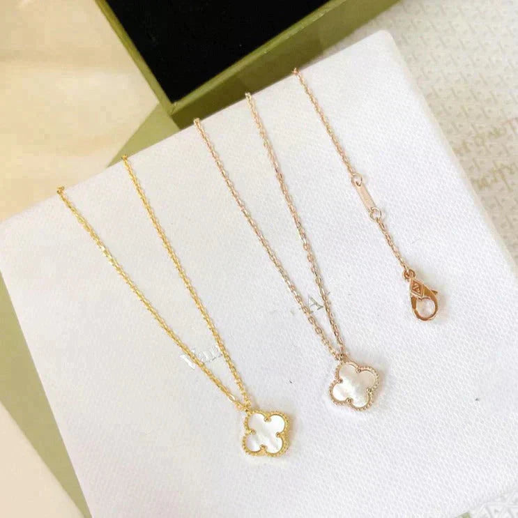 [Lumi Jewelry]CLOVER MINI 9.5MM WHITE MOTHER-OF-PEARL NECKLACE