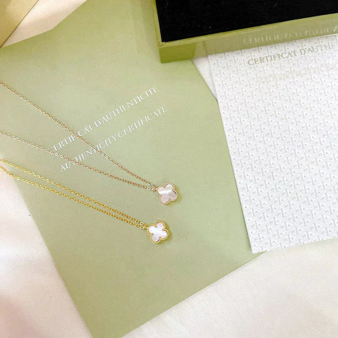 [Lumi Jewelry]CLOVER MINI 9.5MM WHITE MOTHER-OF-PEARL NECKLACE