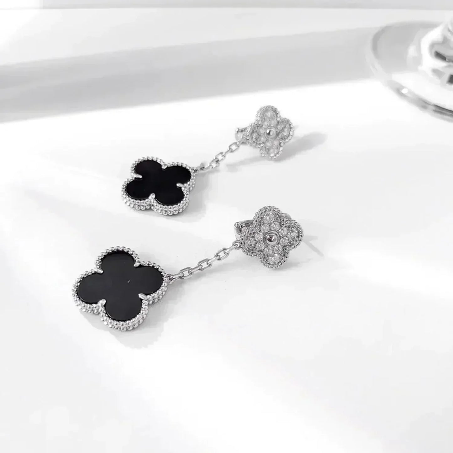 [Lumi Jewelry]CLOVER 2 MOTIFS  DIAMOND ONYX EARRINGS SILVER