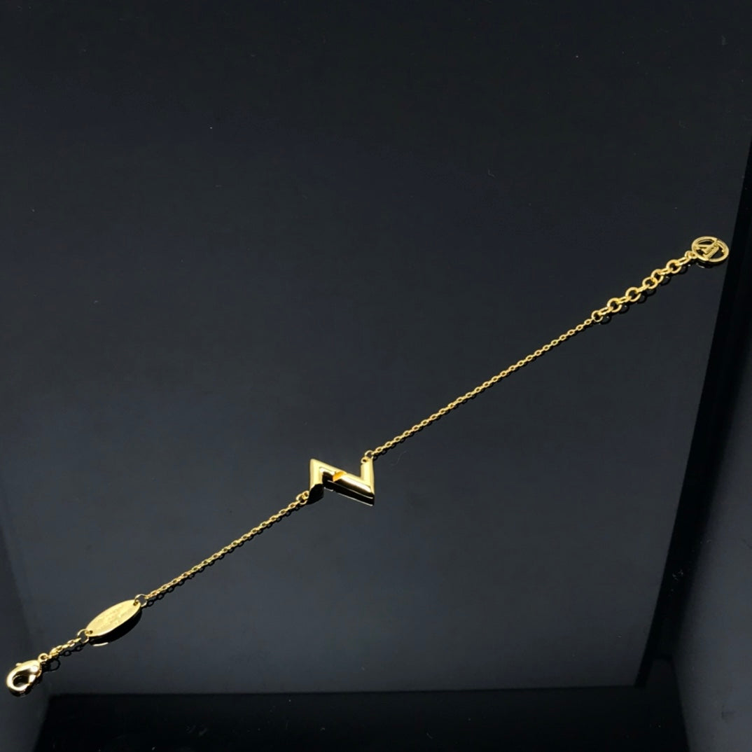 [Lumi Jewelry]VOLT LV LOGO BRACELET