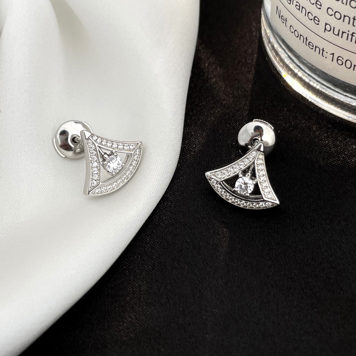 [Lumi Jewelry]DREAM MINI DIAMOND STUD EARRINGS