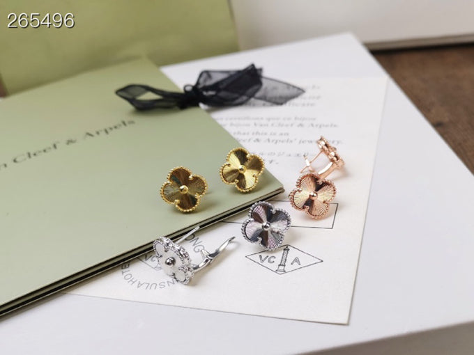 [Lumi Jewelry]CLOVER MEDIUM STUD EARRINGS