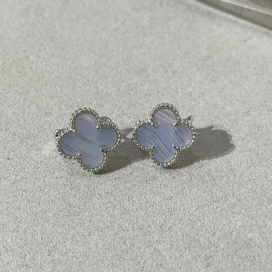 [Lumi Jewelry]CLOVER CHALCEDONY SILVER STUD EARRINGS