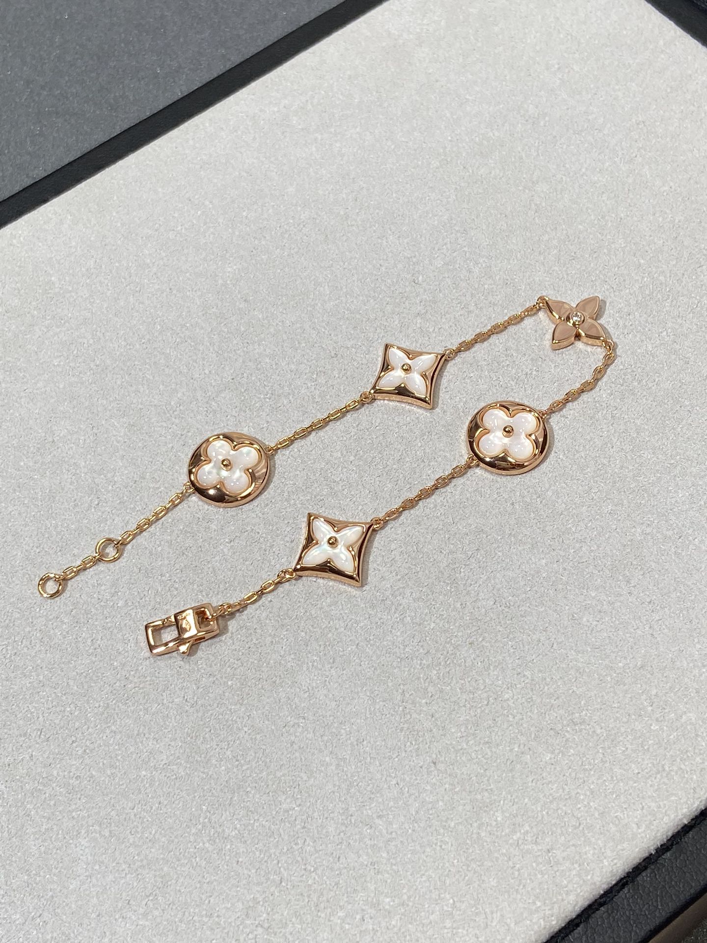 [Lumi Jewelry]STAR AND SUN 5 MOTIF MOP PINK GOLD BRACELET