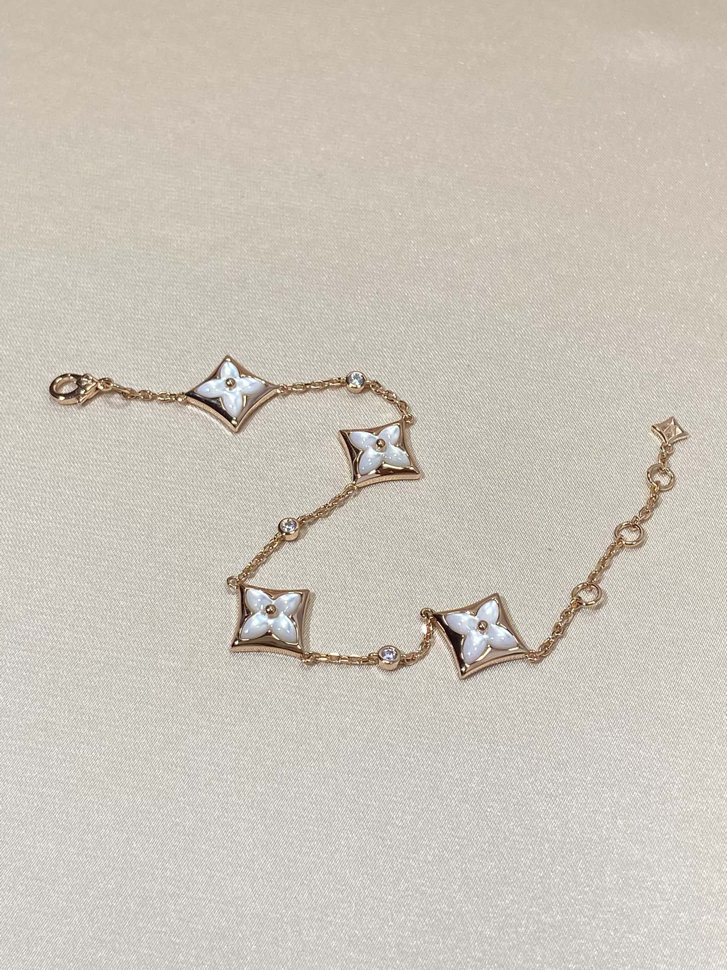 [Lumi Jewelry]STAR 4 MOTIF MOP DIAMOND PINK GOLD BRACELET