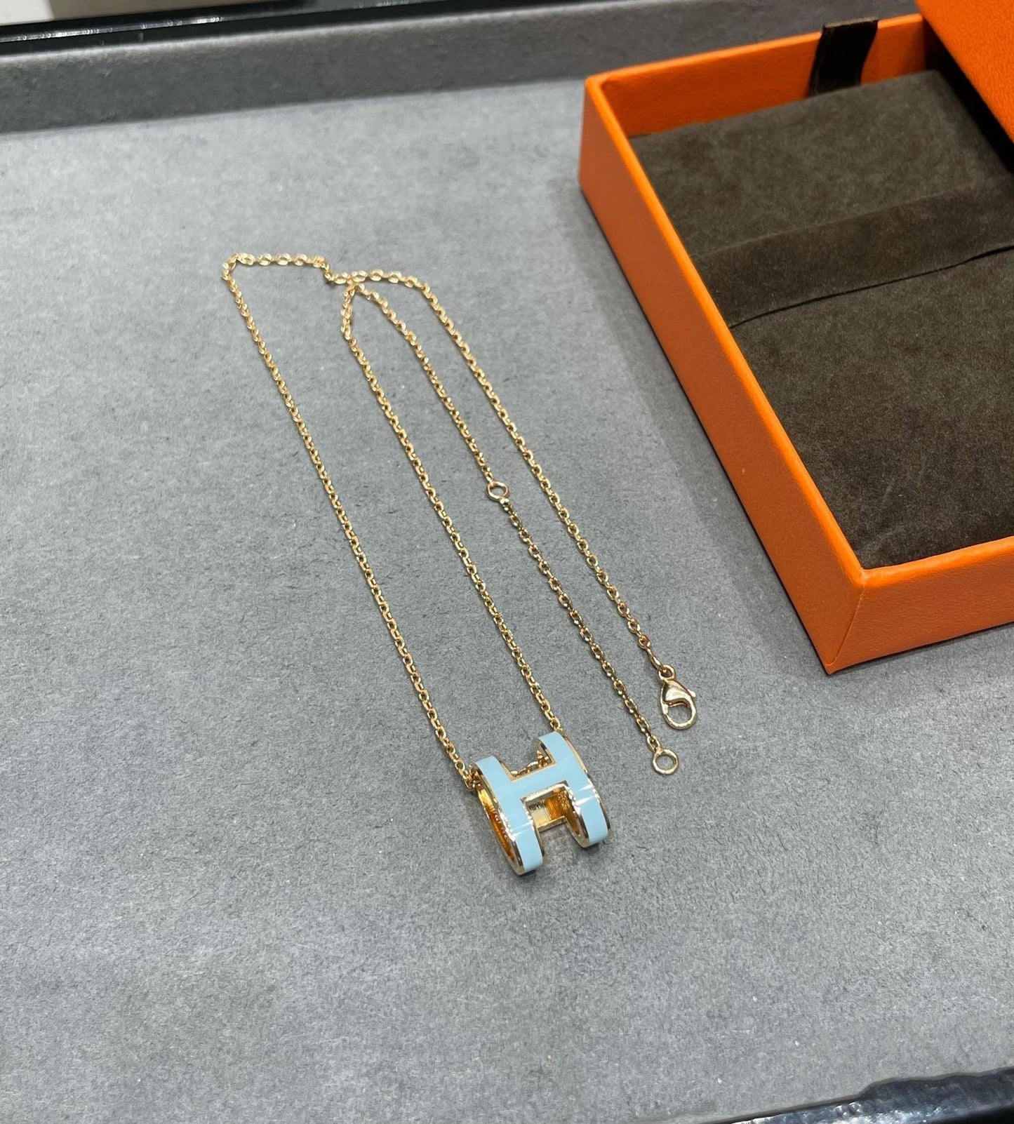 [Lumi Jewelry]POP H SKY BLUE NECKLACE