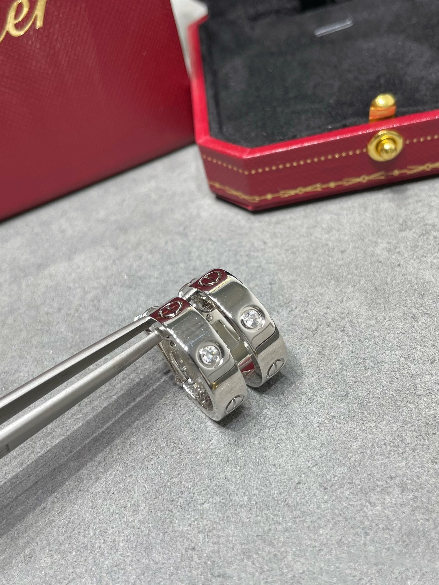 [Lumi Jewelry]LOVE 5.5MM 1 DIAMOND EARRINGS