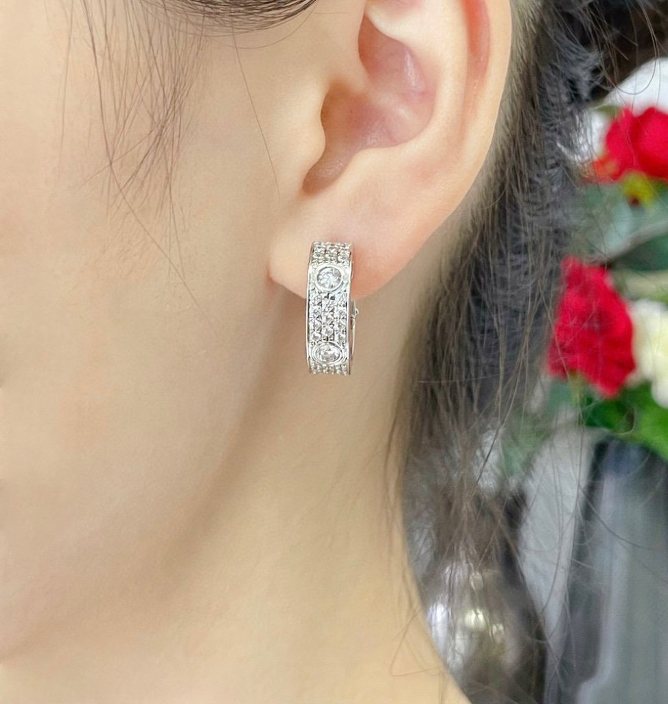 [Lumi Jewelry]LOVE 5.5MM DIAMOND PAVED EARRINGS