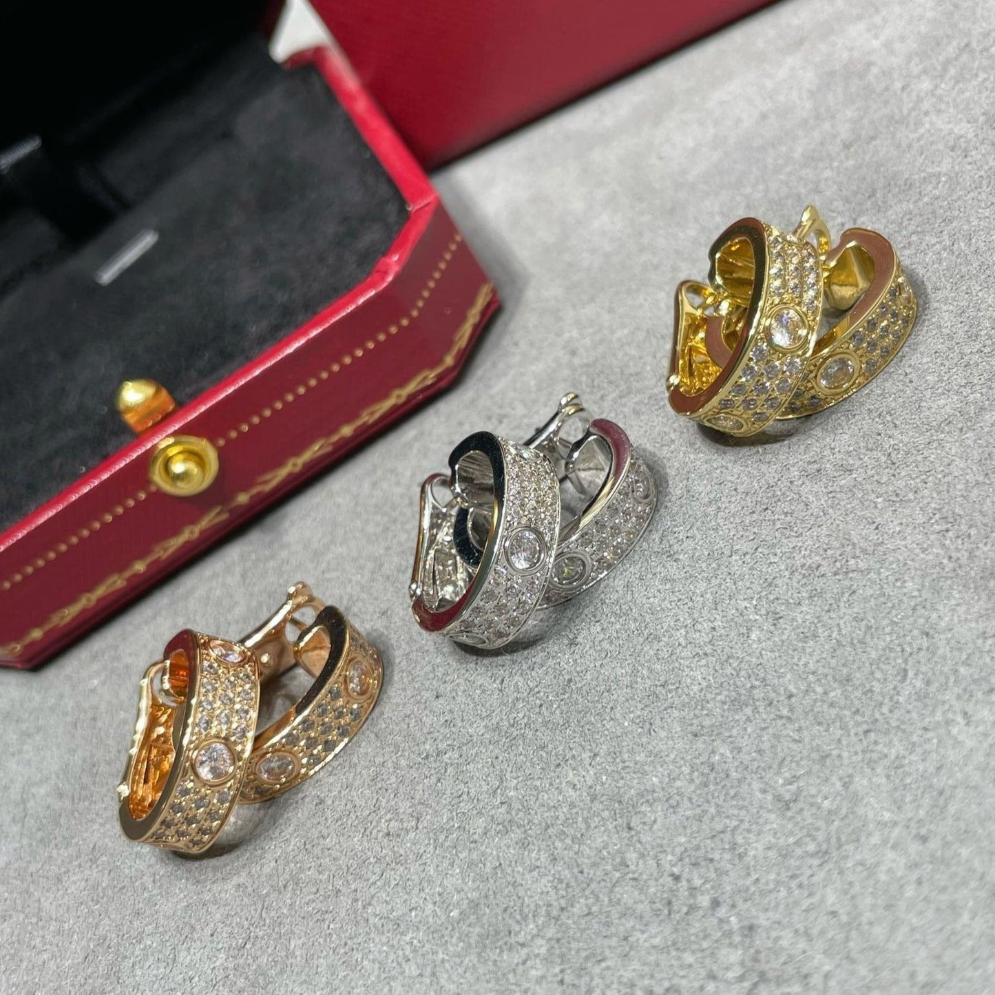 [Lumi Jewelry]LOVE 5.5MM DIAMOND PAVED EARRINGS